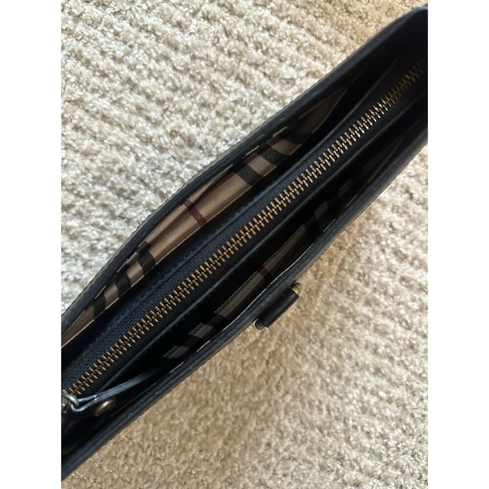 Burberry Black Leather Shoulder Bag Nova Check Lined Gold Hardware Authentic - Picture 10 of 14